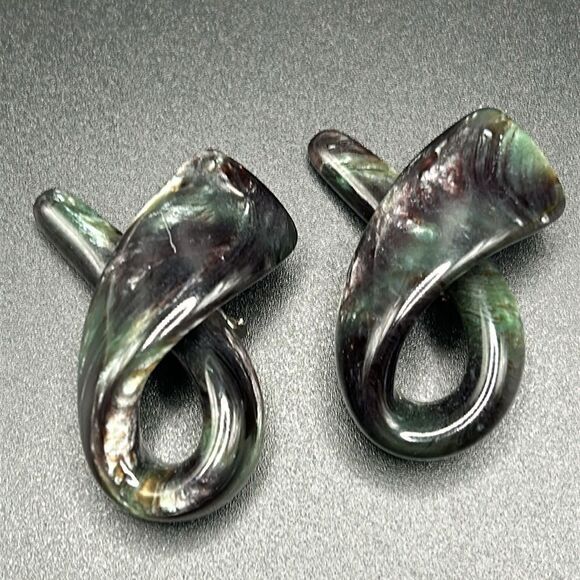 VTG Statement Clip On Acrylic Swirl Ribbon Shape Dark Green 80s - Picture 1 of 9